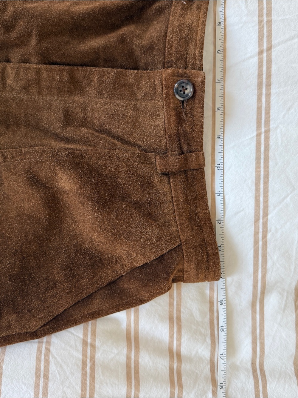 Brown Suede Mini Skirt with Front Pockets - Picture 3 of 4